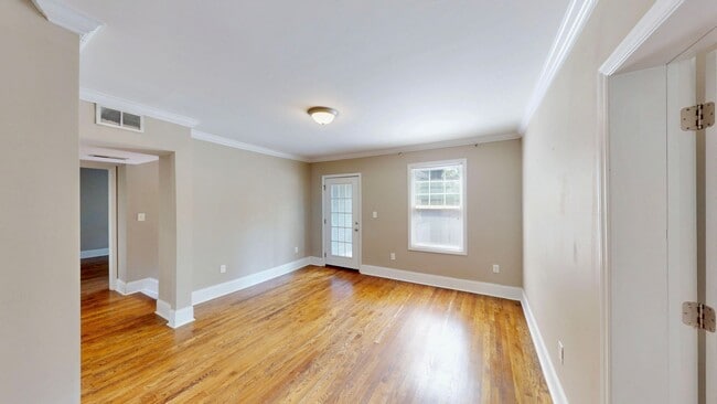 Building Photo - 2131 Kirkwood Ave