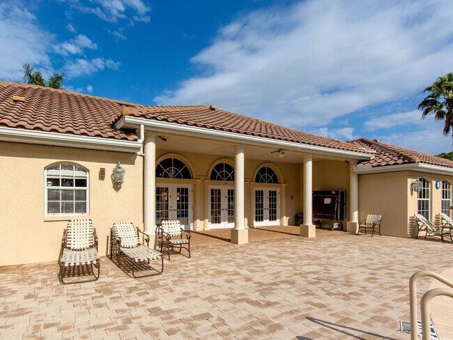 Building Photo - 3br/2ba Pool Home in Venetia