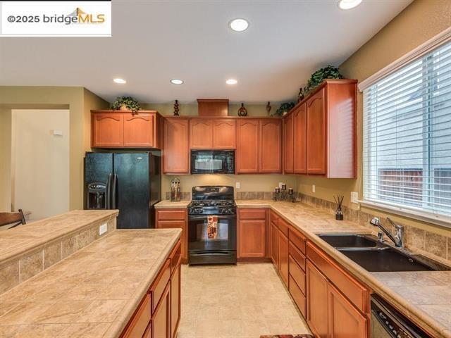 Building Photo - 5348 Gold Creek Cir