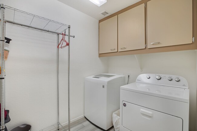 Building Photo - Great Furnished  Rental in Augusta Ranch f...