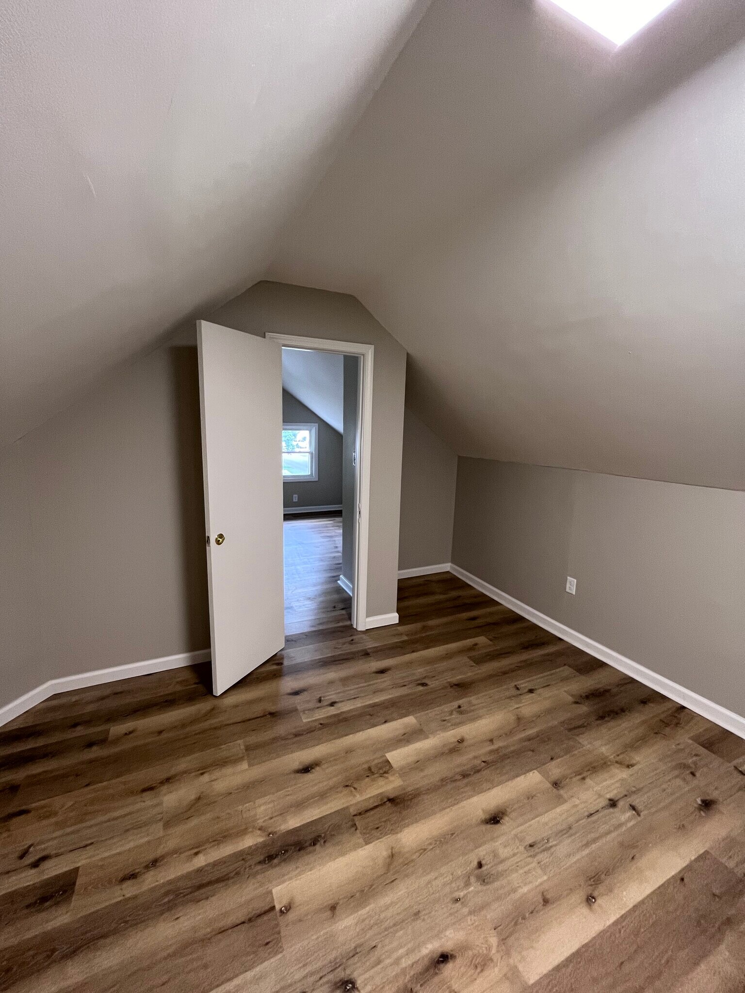 2nd Floor Office - 2415 Lindbergh Dr