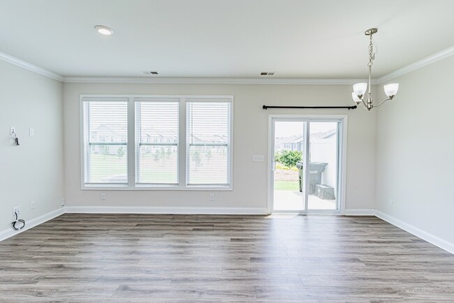 Building Photo - 412 Yellow Fox Rd