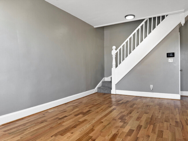 Building Photo - 2265 Reisterstown Rd