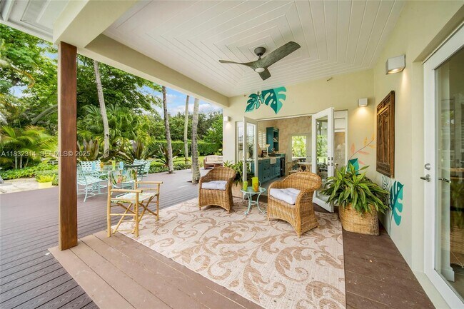 Building Photo - 6645 SW 73rd Ct