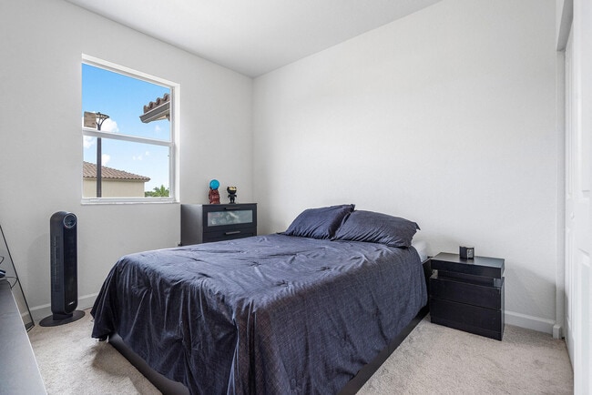 Building Photo - 2781 NW 55th Way