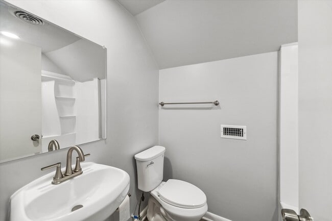 Building Photo - 4114 Hill Oak Dr