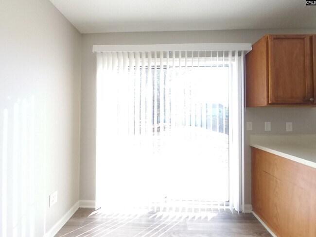 Building Photo - 521 Halleck Ln