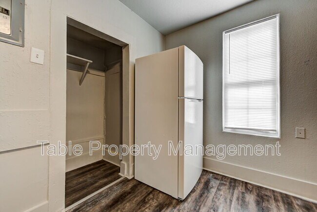 Building Photo - 1315 Northwest 7th Street