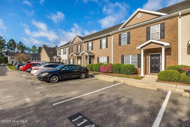 Building Photo - 114 Lincoln Pl Cir