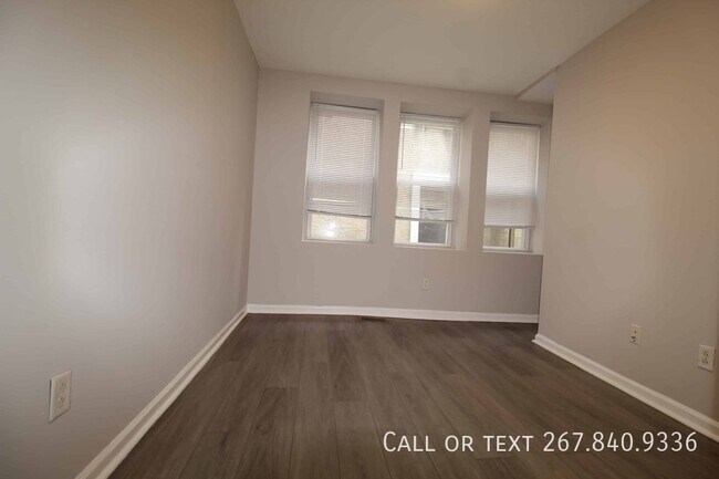 Building Photo - 1016-1018 S 52nd St-18.1A