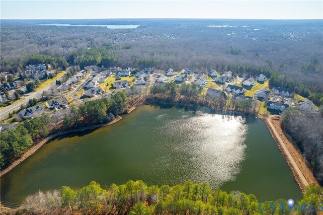 Building Photo - 14924 Watermill Lake Trail