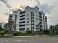 Building Photo - 300 Ocean Ave N