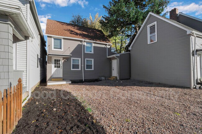 Building Photo - 1246 West Ave