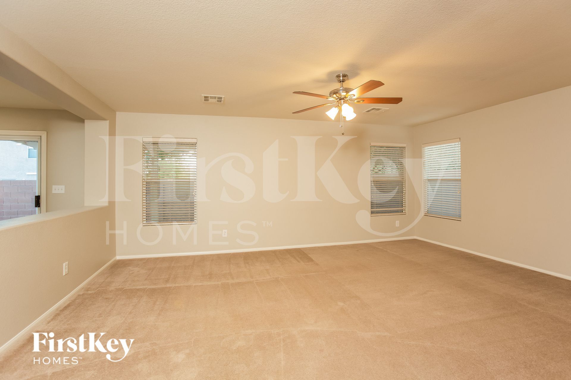 Building Photo - 9947 Pioneer Ave