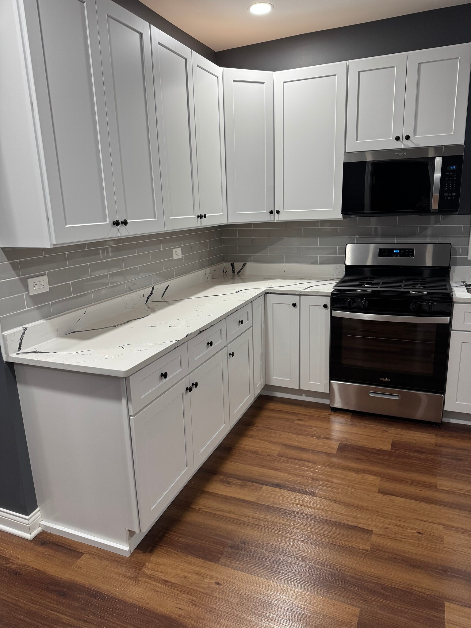 Building Photo - 2309 W 47th Pl