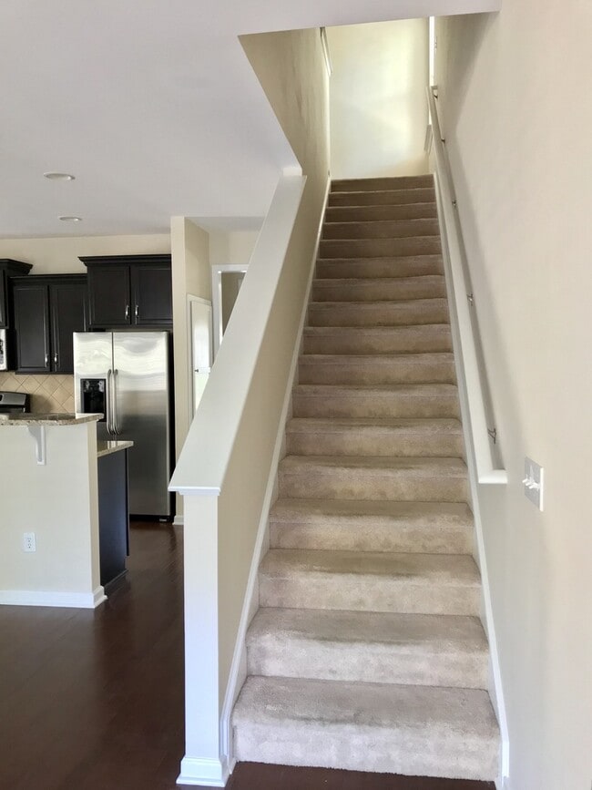 Building Photo - Beautiful Home in West Ashley!