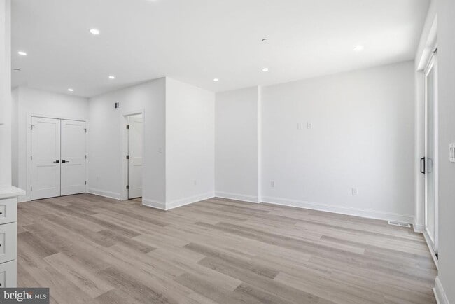 Building Photo - 2404 North Capitol St NW