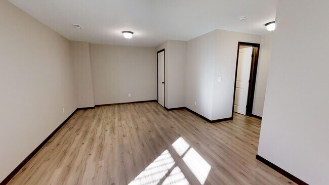 Building Photo - 8720 E Harry St