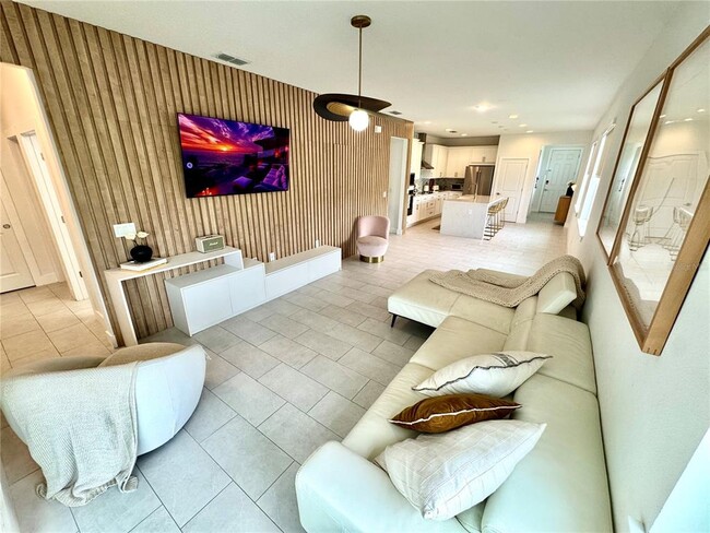 Building Photo - 4330 Davos Dr
