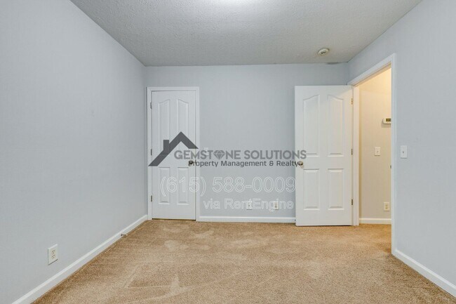 Building Photo - 1033 Cheryl Ln
