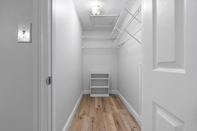 Building Photo - 4507 Furling Ln