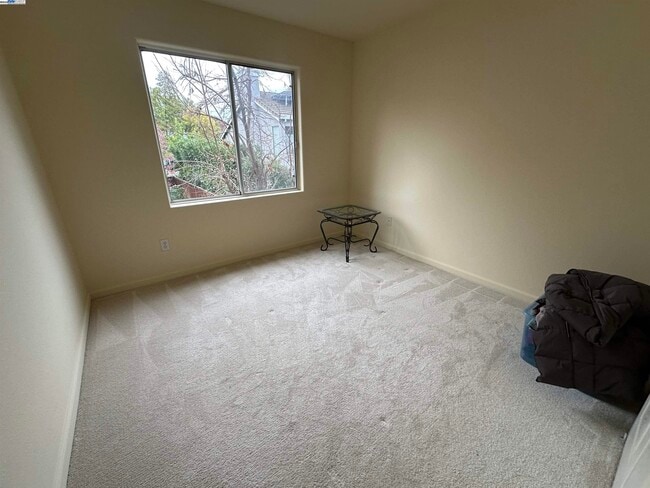 Building Photo - 1448 Dumaine St