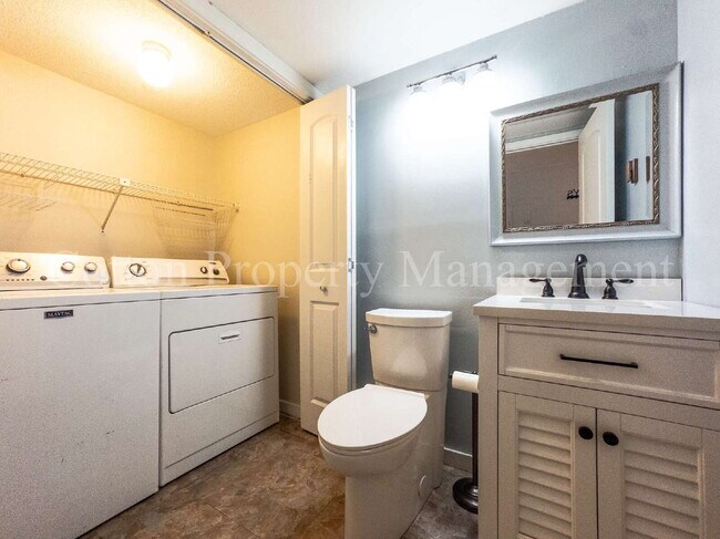 Building Photo - 2BR/2.5BA - In Birch Creek Community Townhome - $1,750/month - Pet Friendly*