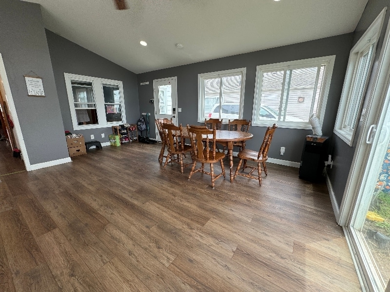 Building Photo - 430 E 309th St