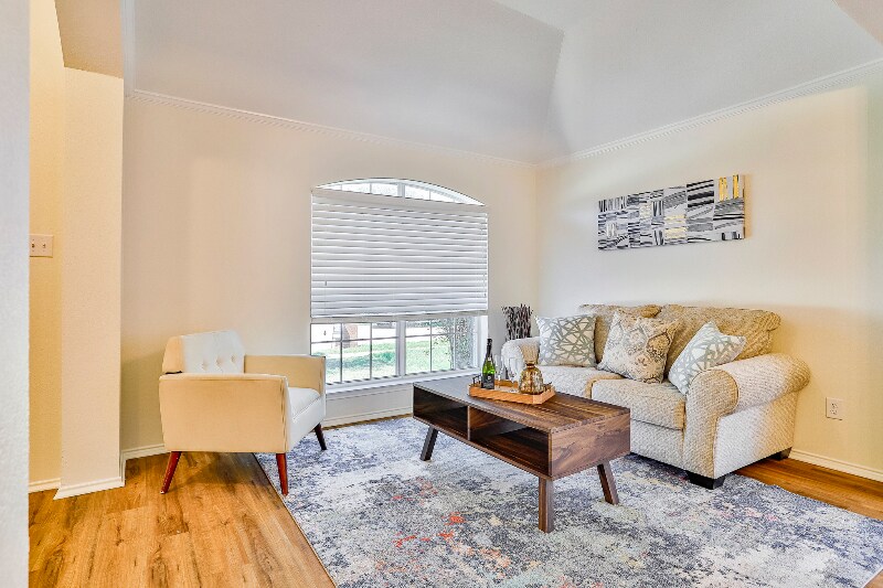 Building Photo - 2205 Pacino Dr