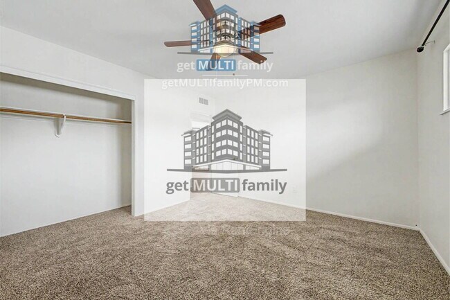 Building Photo - 4325 N 26th St