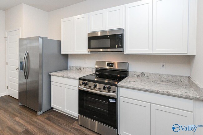 Building Photo - 231 Murphy Ln