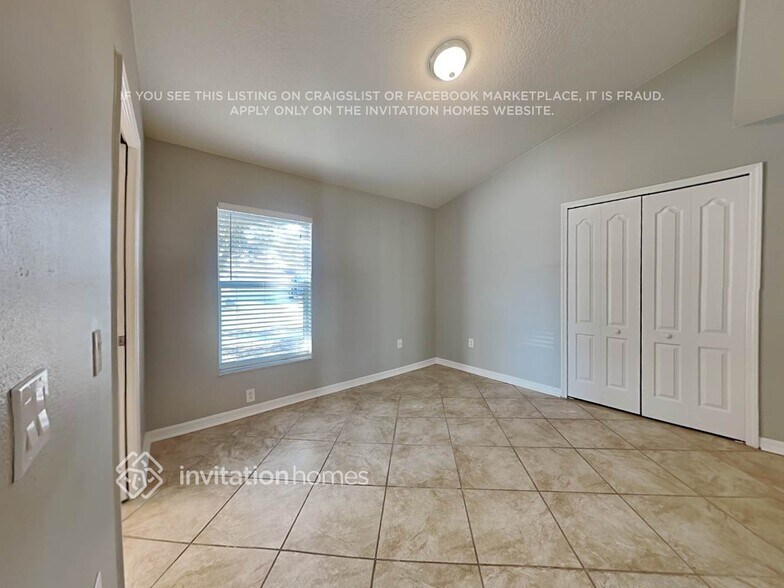 Building Photo - 12617 Kings Lake Dr