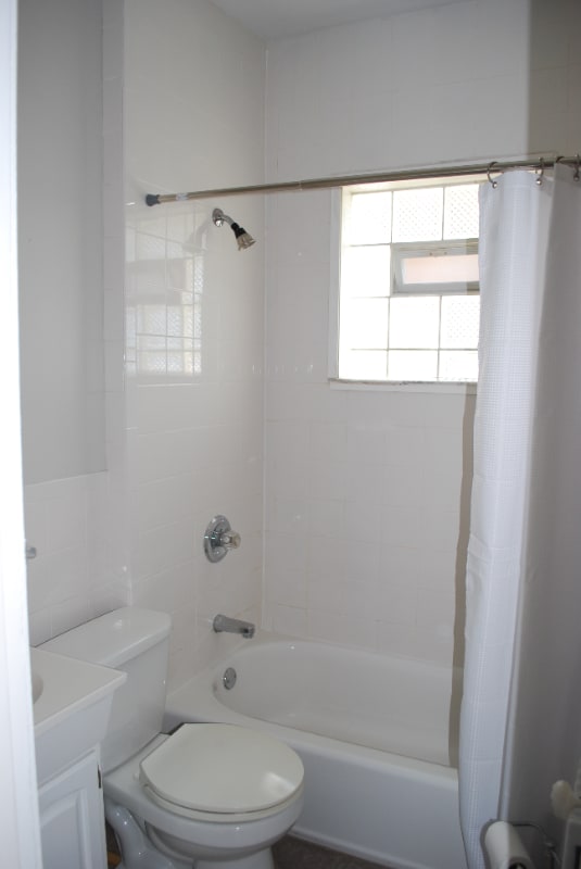 Building Photo - 2363 Ashurst Rd
