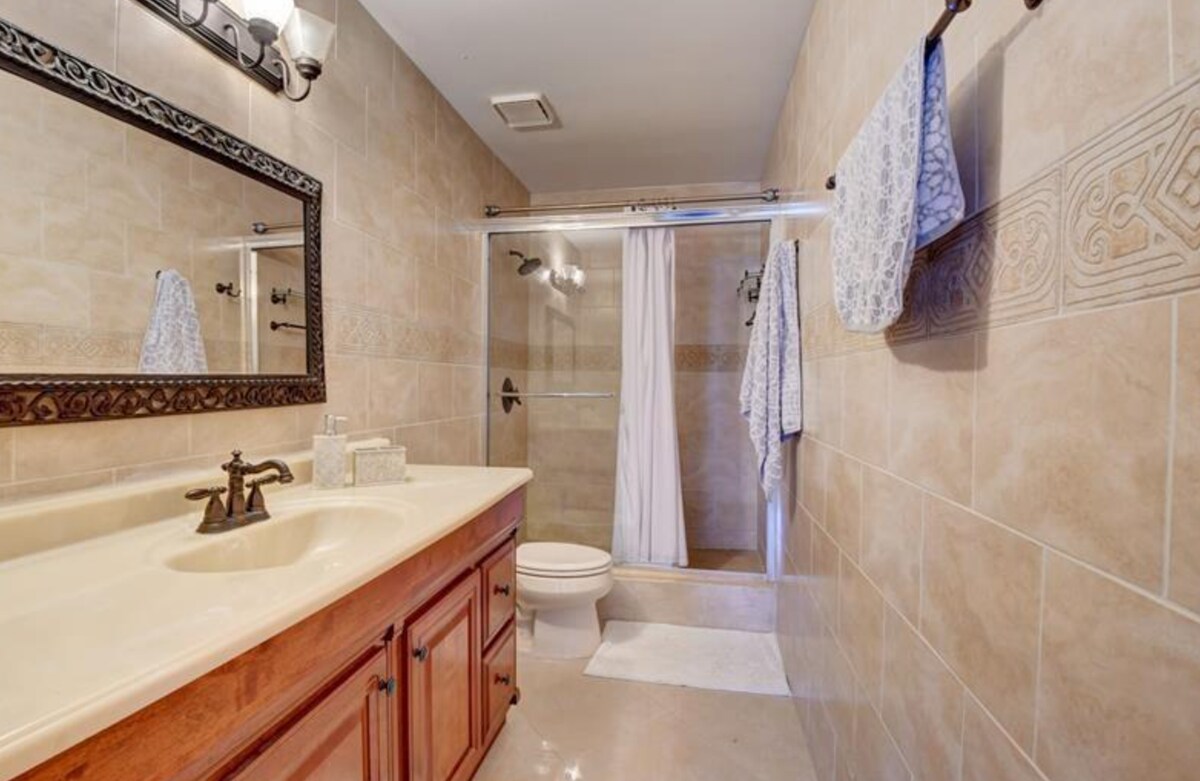 Building Photo - 9316 Ketay Cir