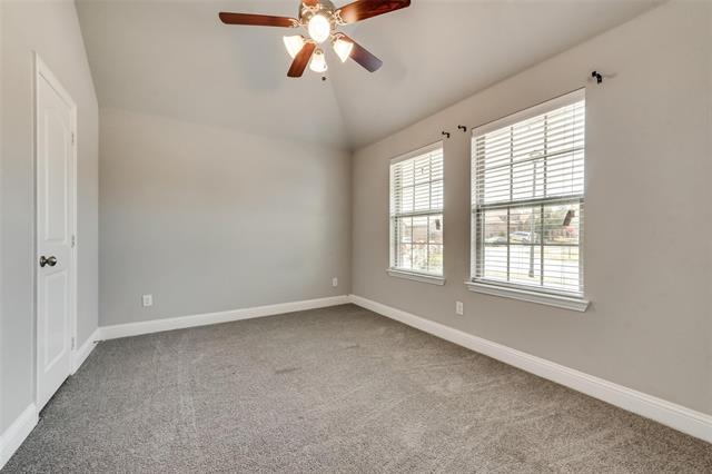 Building Photo - 698 Harper Dr
