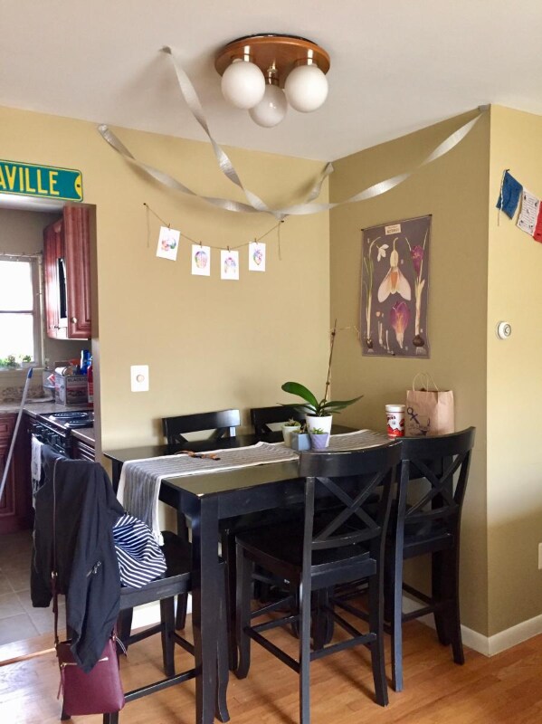 Building Photo - 2808 W 13 Mile Rd