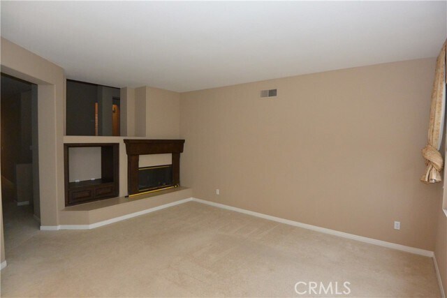 Building Photo - 50 Tidal Surf