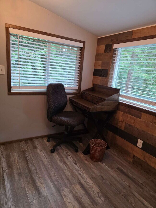 Building Photo - The Carriage House – Furnished Two Bedroom + Office/Reading  ALL utilities Included