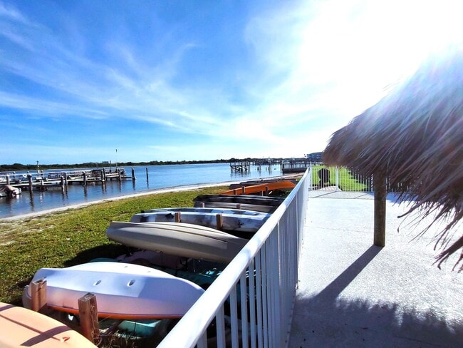 Building Photo - 1300 Seaway Dr