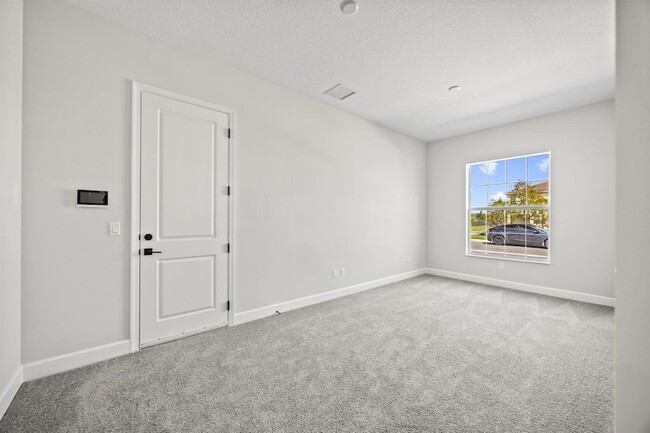 Building Photo - 14421 Spruce Pne Dr