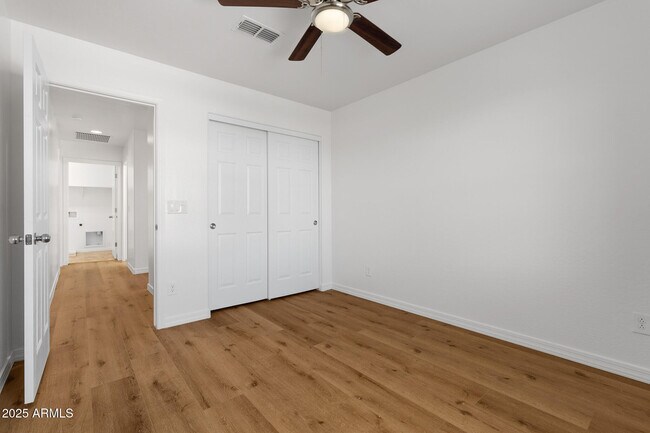 Building Photo - 11723 W Port Au Prince Ln