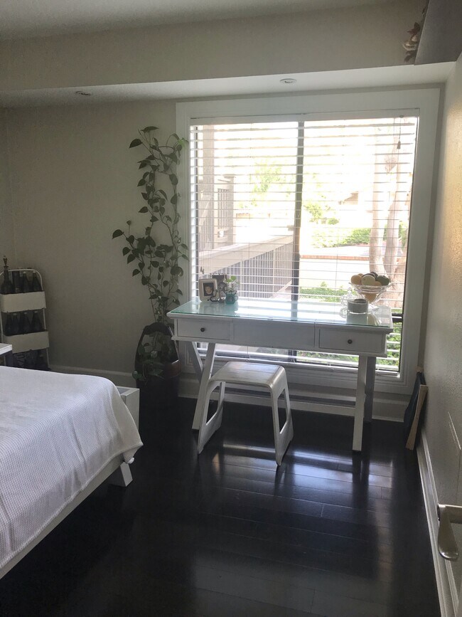 second bedroom window - 9 Madrona