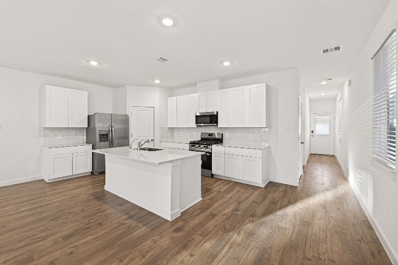 Building Photo - 3551 Shearwater St