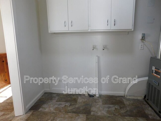 Building Photo - 441 N 16th St