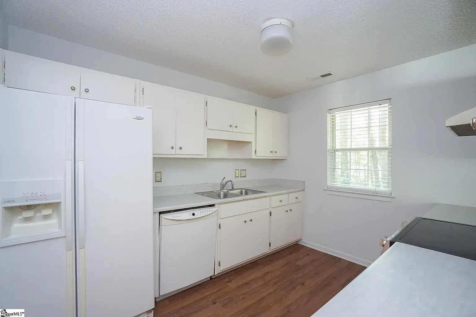 Building Photo - 106 Greenapple Way