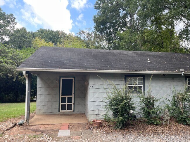 Building Photo - 162 Tibbetts St
