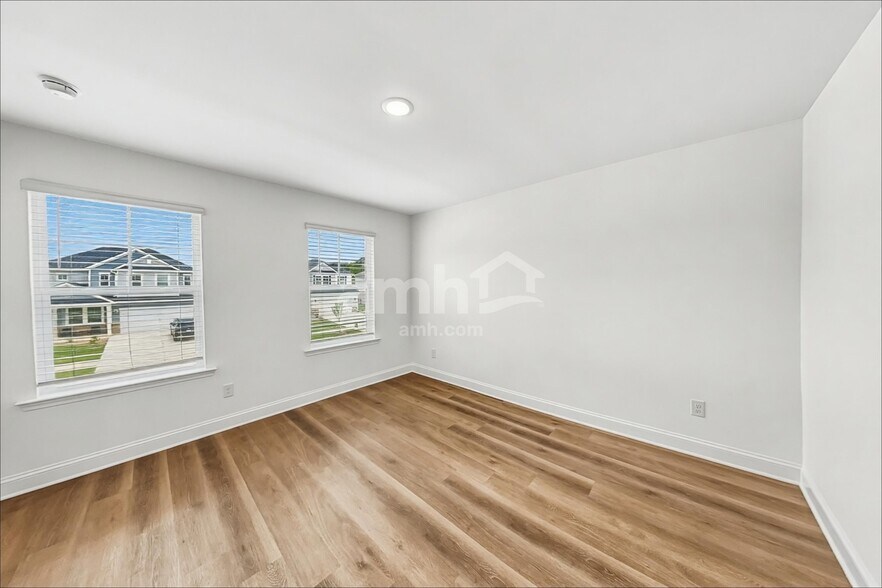 Building Photo - 4052 Williams Pond Rd