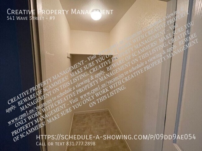 Building Photo - 541 Wave St