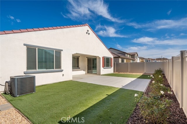 Building Photo - 29601 Tulipwood St