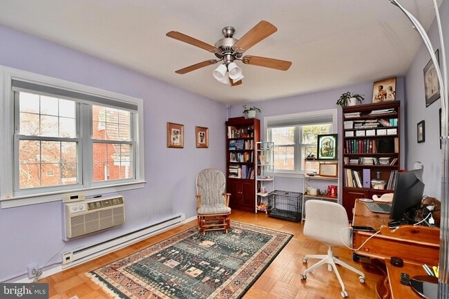 Building Photo - 3309 Martha Custis Dr